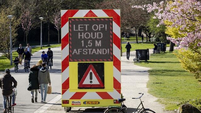 De buzzer als sociaal waarschuwingsmechanisme: 'Een pittig tyfusgeluid'