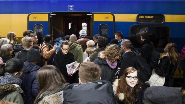 NS verwacht recorddrukte in september