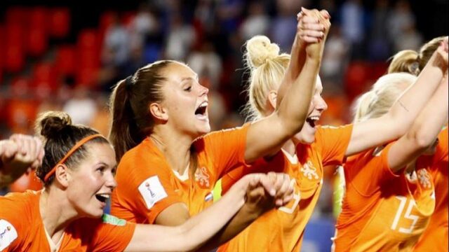 Vandaag op NPO Radio 1: Oranjeleeuwinnen in kwartfinale WK