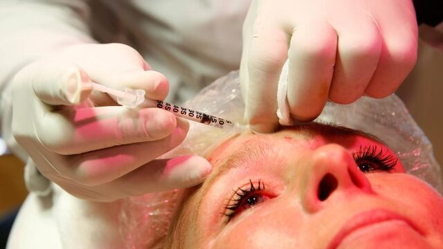 'Botox is niet veel anders dan je haar verven'