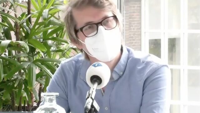 Gesteggel over coronastrategieën in de nieuwe Jortcast