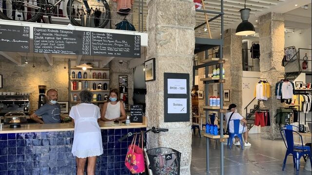 In het wielercafé is een zomer zonder tour als een winter zonder kerst