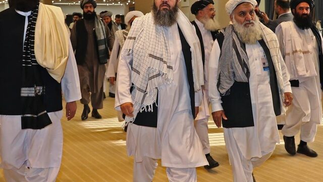 Taliban en VS sluiten akkoord over bestand en aftocht Amerikaanse troepen