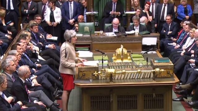 Lagerhuis stemt opnieuw tegen May's brexit-deal