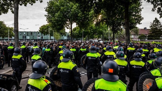 Demonstratierecht 'serieuze discussie' voor CDA-Kamerlid Van Dam