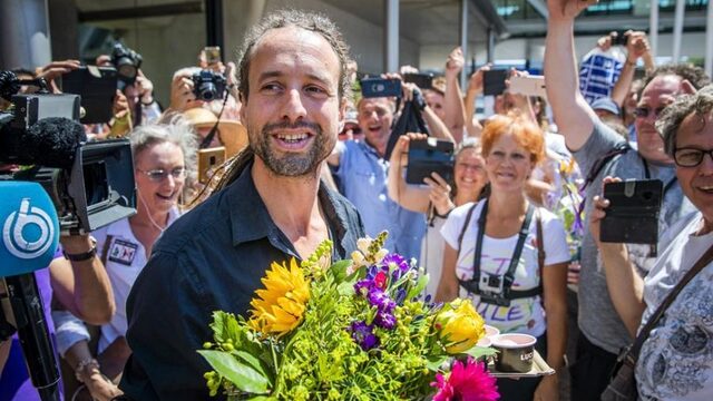 Podcast De Dag: Over de snelle opmars van Viruswaanzin