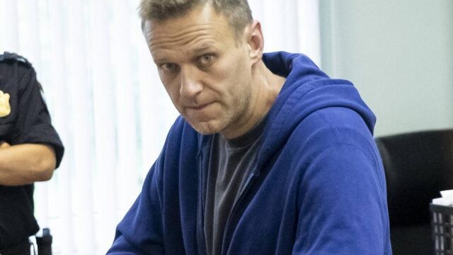 Russische oppositieleider Navalny terug naar zijn cel: 'Onverantwoord'