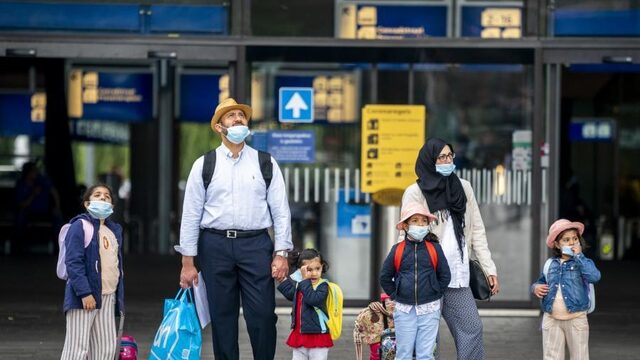 Kabinet wil geen landelijke mondkapjesplicht in openbare ruimte