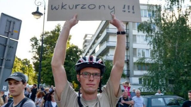 EU-deadline voor Polen verstreken: wedstrijdje wie het eerst knippert is begonnen