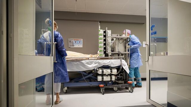 'Besmettingscijfers moeten nú omlaag, anders kan het zorgsysteem het niet meer aan'