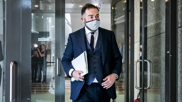 Kabinet: mondkapjesadvies in binnenruimte geldt toch voor heel Nederland