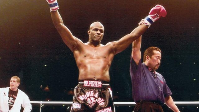 Kickbokser Ernesto Hoost: 'Al ben je 60, dit zou je altijd wel willen doen'