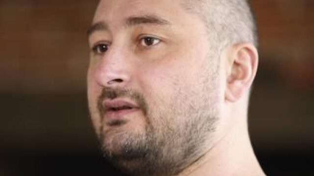 Prominente Russische journalist doodgeschoten in Kiev