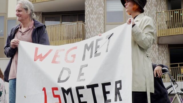 Boos op de media
