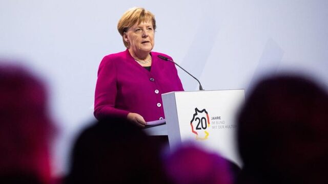 Aanblijven Angela Merkel als bondskanselier: 'Absoluut onverwachts'