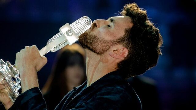 Gaan we weer het songfestival winnen? 'De directeur van AVROTROS zegt van wel'