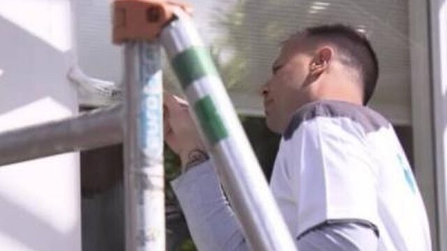 Vakmensen in de bouw hebben werk voor het uitkiezen