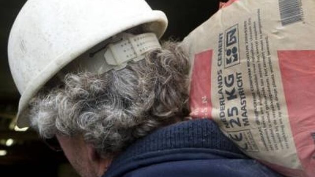 'Werkgevers en bonden willen pensioenleeftijd langzamer laten stijgen'