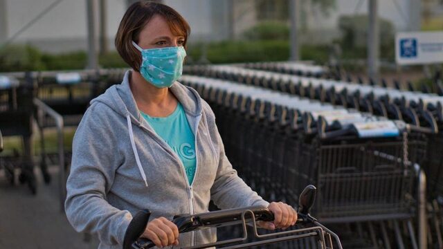 'Belast winkeliers niet met mondkapjesbesluit: verplicht ze gewoon'