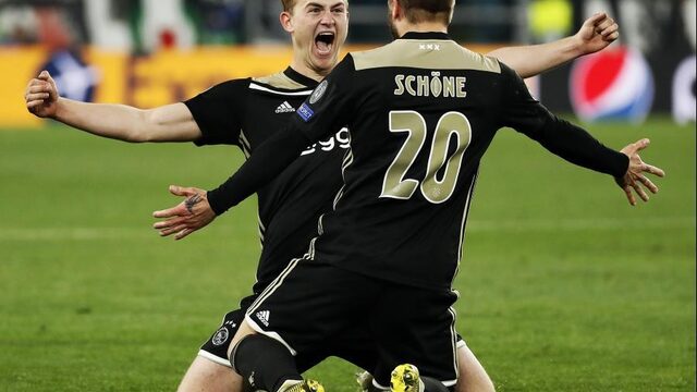 Woekerprijzen voor Ajaxkaarten lopen op tot in de duizenden euro's