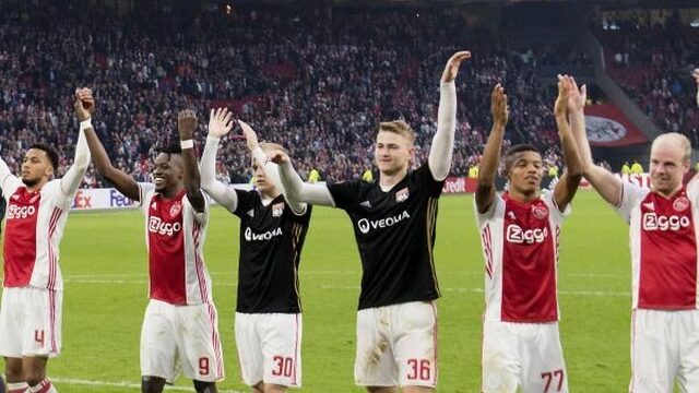 Ajax-trainer Bosz: 'Wij gaan proberen druk te zetten bij Lyon'