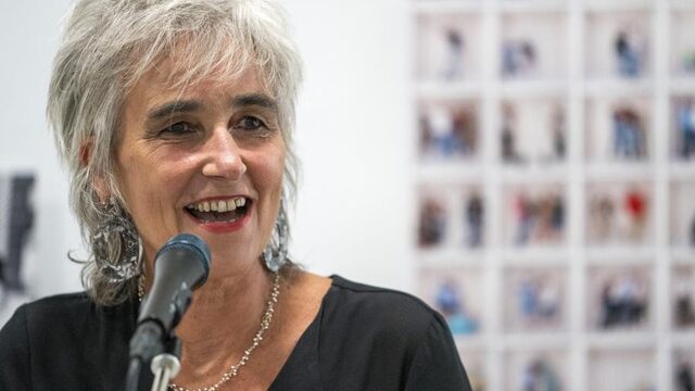 Marion Koopmans over plan Gommers: Vaccineren zorgpersoneel is 'denkbaar, maar een duivels dilemma'