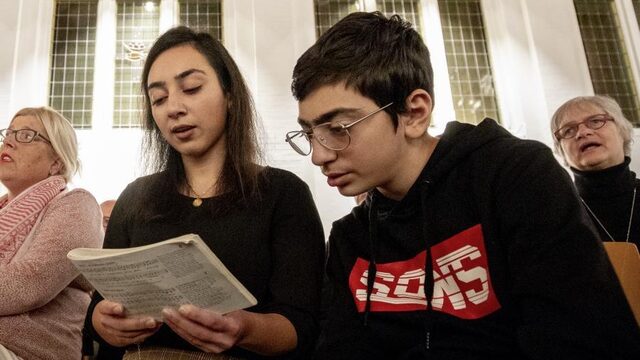 'Gebed zonder end' moet Armeens gezin in Nederland houden