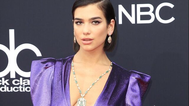 Hoe Dua Lipa jonge Kosovaren uit hun isolement haalt