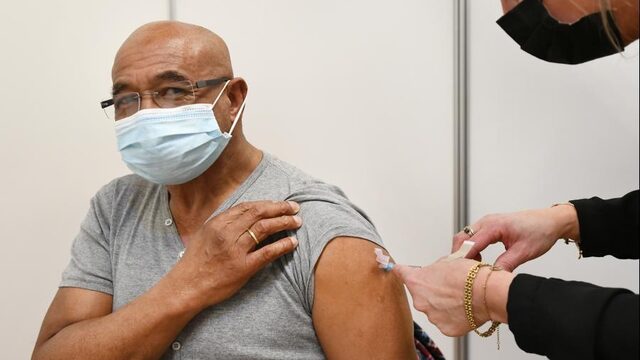 Vaccinatie-restanten worden soms aangeboden aan gezonde dertigers