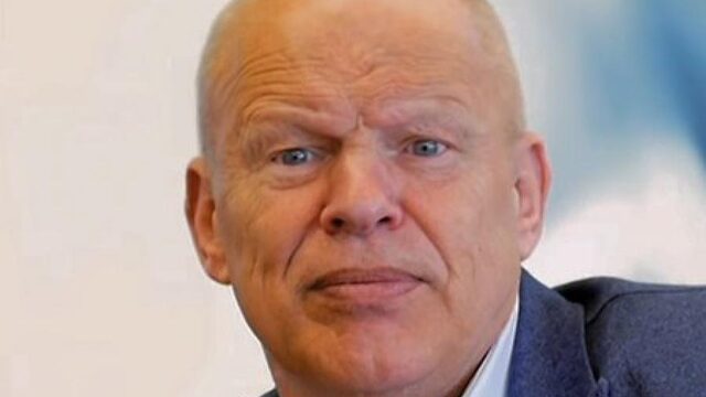 Oud-minister Willem Vermeend: We moeten uitgeven, uitgeven, uitgeven!’