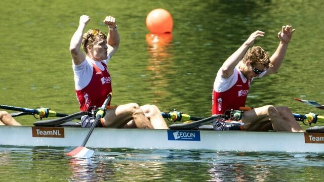 Dubbelvier met overmacht naar goud op WK roeien | NPO Radio 1