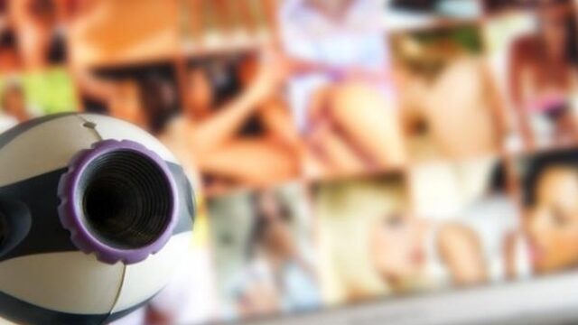 Alarmerend aantal slachtoffers sextortion - zelfs senioren in de val