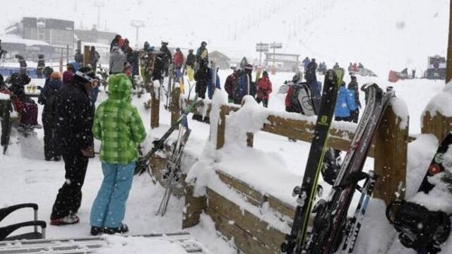 Nederlandse snowboarder gedood bij lawine, twee vermisten