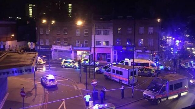 Aanslag met busje op moskeegangers in Londen; 1 dode en 10 gewonden
