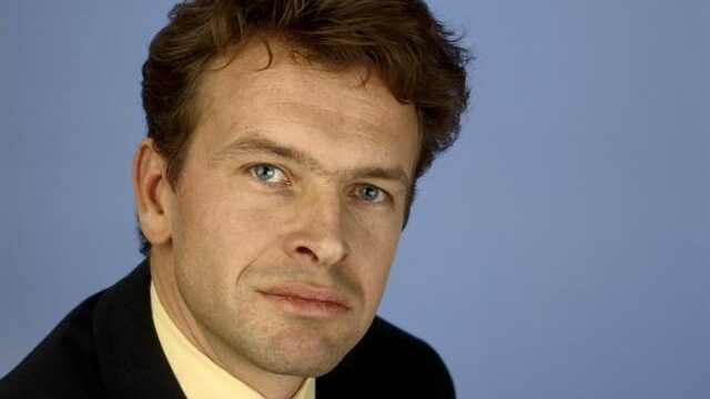 'Media verdienen een diep rode kaart'