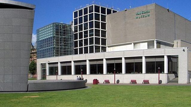 Van Gogh museum zet omstreden stap in consultancy branche