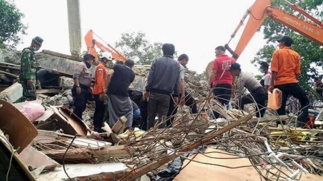 Zware aardbeving Atjeh: dodental blijft oplopen