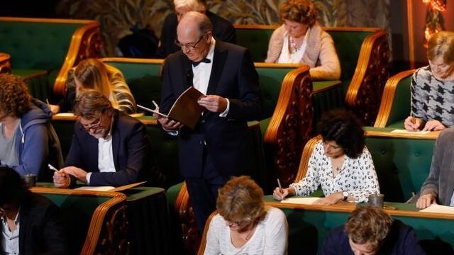 Omroep MAX wil Groot Dictee nieuw leven inblazen
