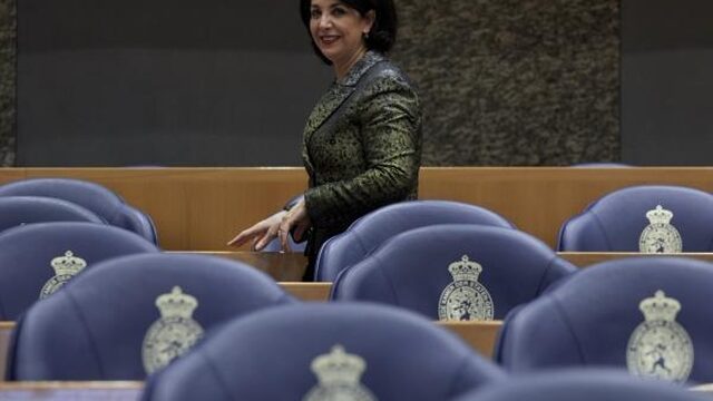 'Aantal Kamerleden dat vroegtijdig vertrok verdient geen schoonheidsprijs'