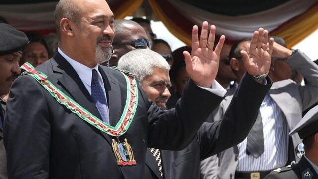 Activiste Maisha Neus stopt niet voor Bouterse weg is