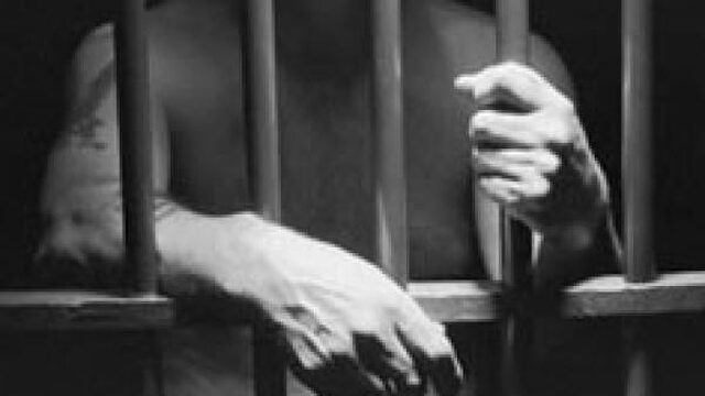 ‘Je houdt bij de doodstraf mensen figuurlijk de hand vast’