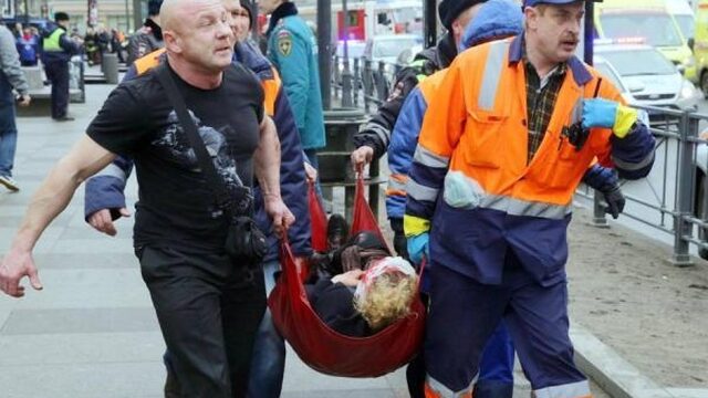 10 doden en tientallen gewonden door bom in Sint-Petersburg