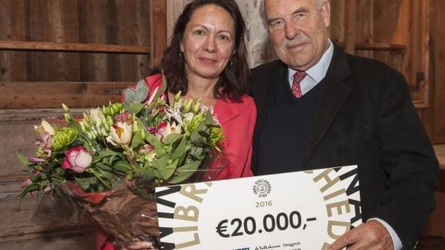 Elisabeth Leijnse wint Libris Geschiedenis Prijs 2016