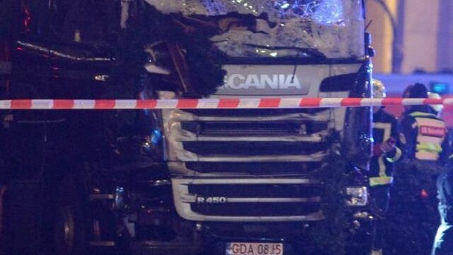 Twaalf doden bij aanslag op kerstmarkt Berlijn