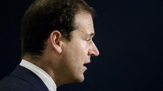 Asscher: 'Arbeidsmigratie uit Oost-Europa moet aan banden'