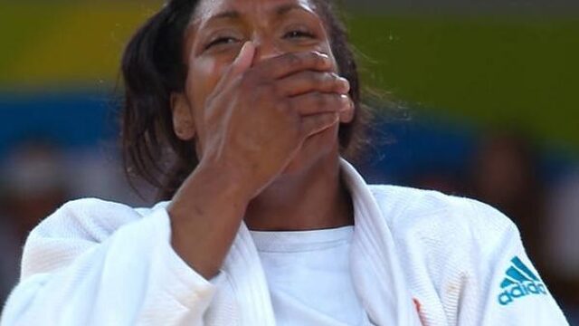 Judoka Anicka van Emden pakt bronzen medaille