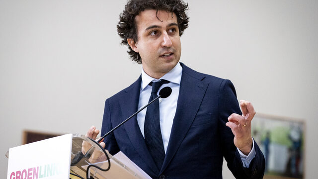 GroenLinks en PvdA brengen kabinet nu al in het nauw: nee tegen woon- en landbouwbegroting
