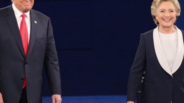 TrendingVandaag: Zelfs de vlieg op het hoofd van Clinton wordt geanalyseerd