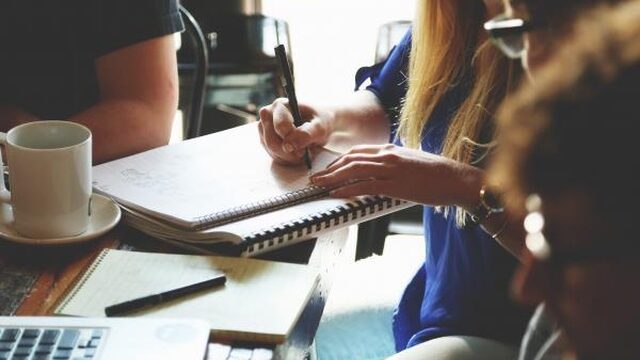 Waarom geen Griekse student nog in Griekenland wil blijven