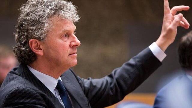 'Kritisch buitenbeentje' Jacques Monasch wil PvdA-lijsttrekker worden